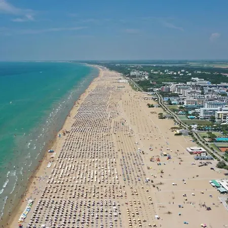 Relaxing Flat With Panoramic Sea Views In Appartement